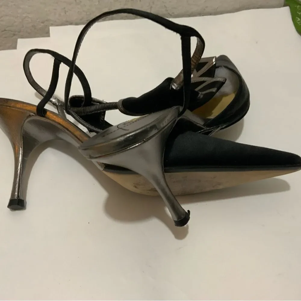 Maxx Studio Shoe heels black sliver size 8.5M